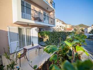 Гостевой дом Guest House 4M Петровац Номер-студио с террасой (для 2 взрослых)-1