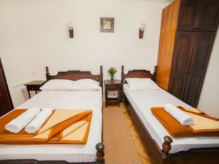 Гостевой дом Guest House 4M Петровац Номер-студио (для 3 взрослых)-5