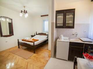 Гостевой дом Guest House 4M Петровац Номер-студио (для 2 взрослых)-10